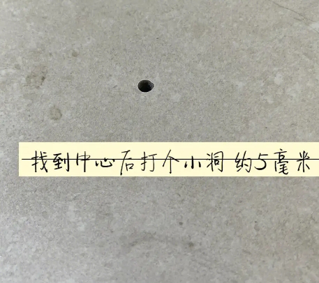 咸阳市瓷砖空鼓维修公司专业解答在瓷砖铺贴过程中，如果砂料搅拌不均匀，将会带来以下问题